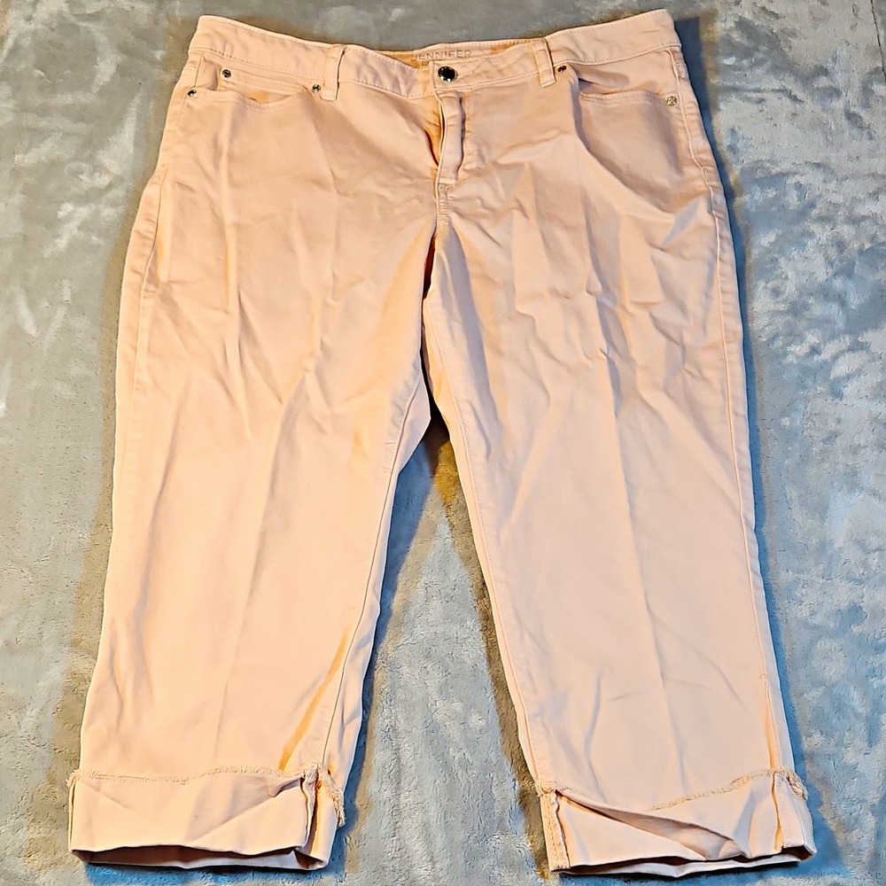 Jennifer Lopez Women's Pink Denim Capri Pants Size 16 Mid Rise Stretch Pockets